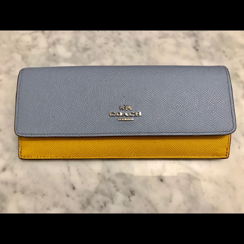 NEW Coach Large Colorblock Wallet